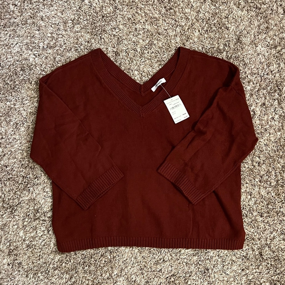 Madwel V neck sweater, maroon, size M, new with tags